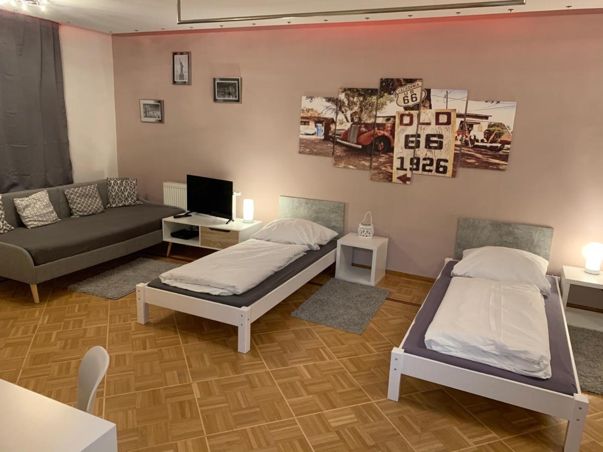 Aschaffapartment 4 Schlafzimmer Bis 10 Personen Bei Aschaffenburg Mainaschaff Extérieur photo