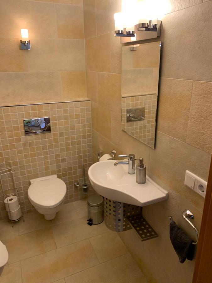 Aschaffapartment 4 Schlafzimmer Bis 10 Personen Bei Aschaffenburg Mainaschaff Extérieur photo
