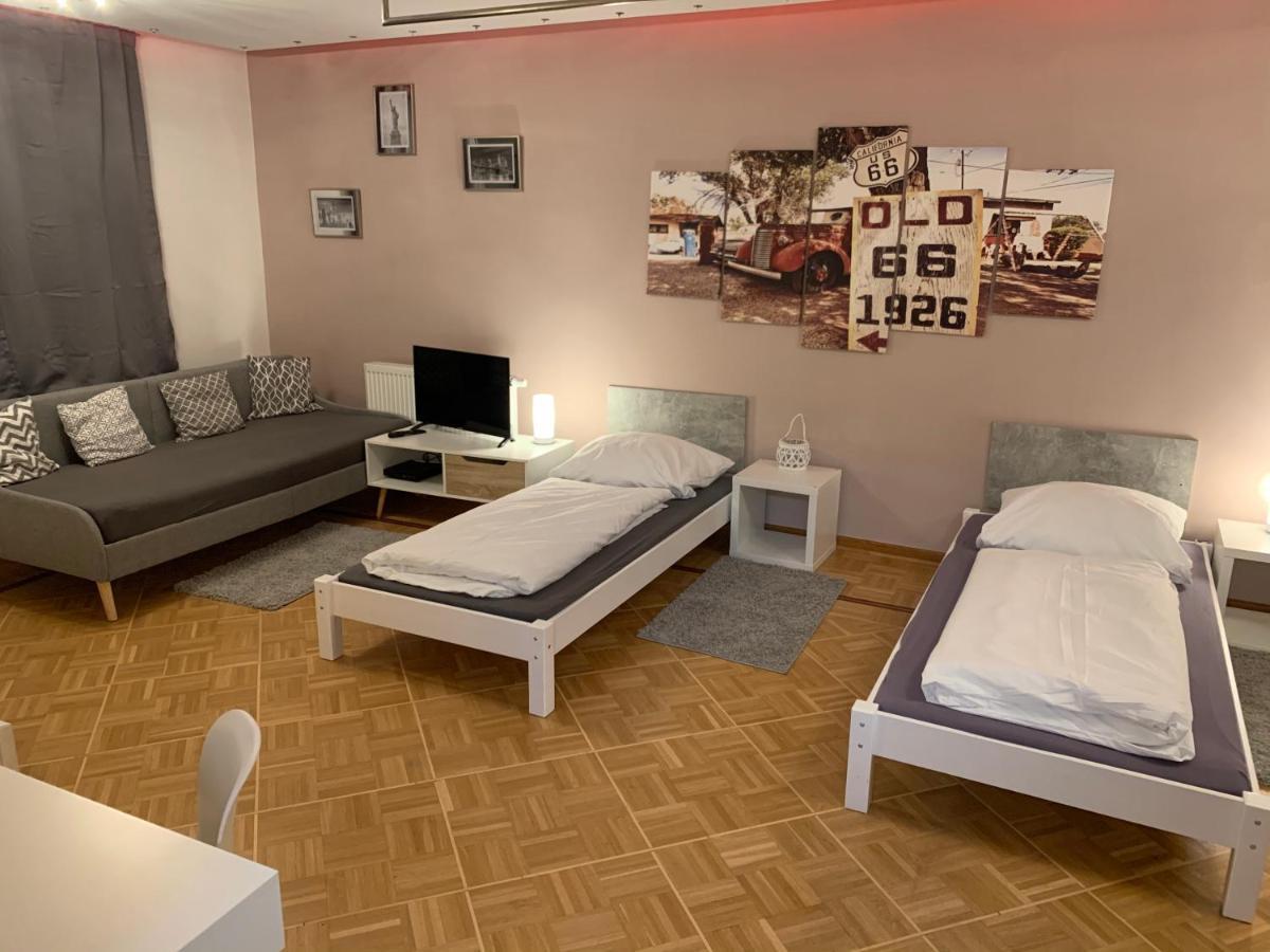 Aschaffapartment 4 Schlafzimmer Bis 10 Personen Bei Aschaffenburg Mainaschaff Extérieur photo