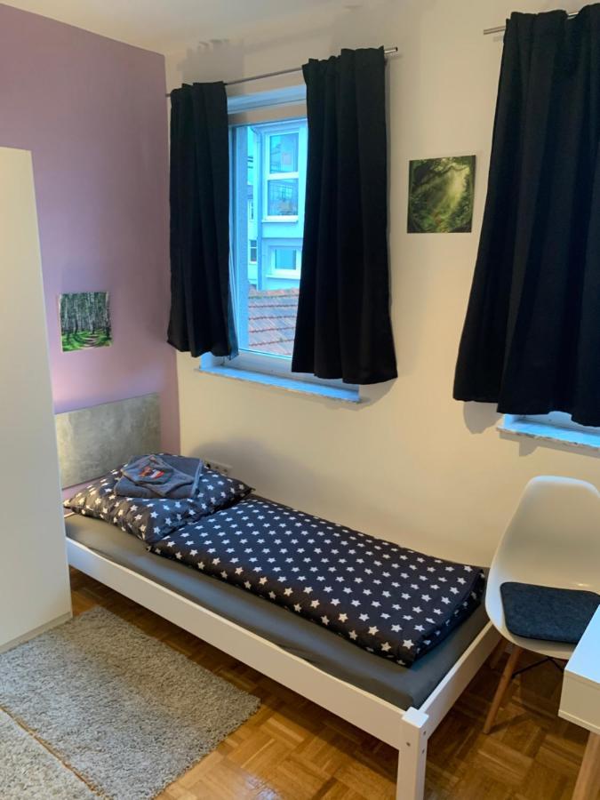 Aschaffapartment 4 Schlafzimmer Bis 10 Personen Bei Aschaffenburg Mainaschaff Extérieur photo